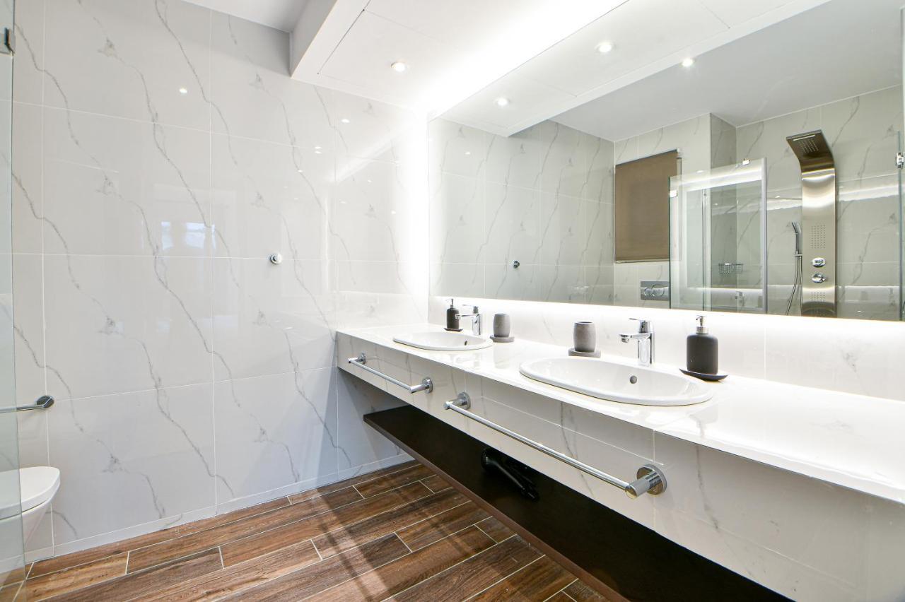Boutique40 Luxury Apartment أثينا المظهر الخارجي الصورة